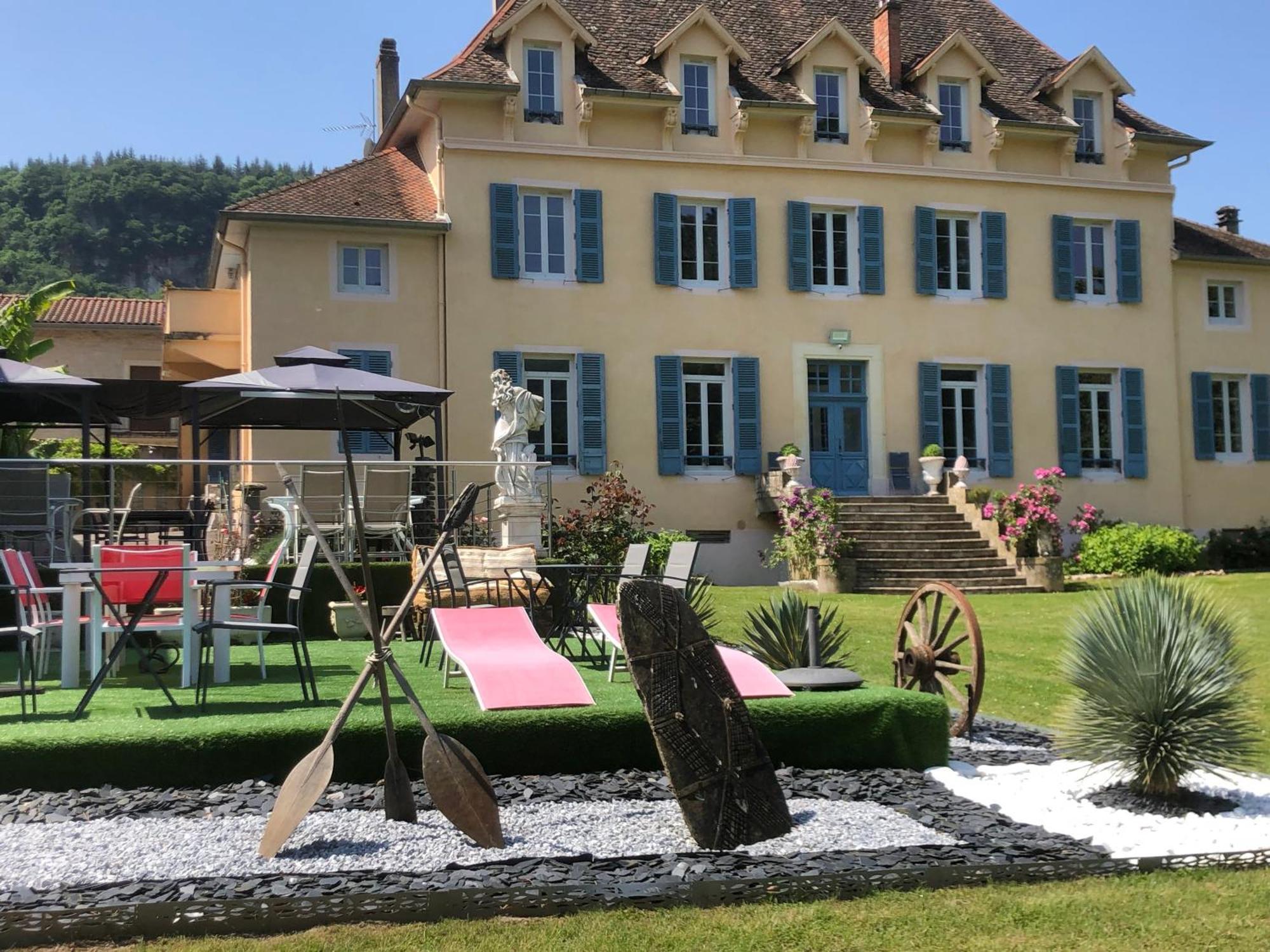 Relais Du Destin Otel Vertrieu Dış mekan fotoğraf